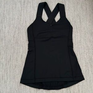 Lululemon top size 2